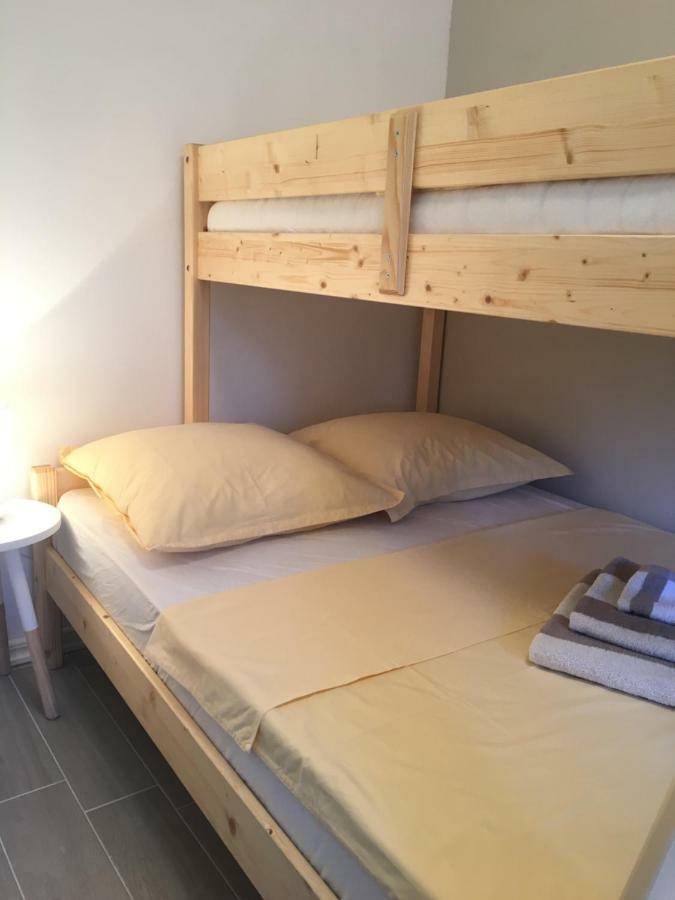 Apartman Dukic Okrug Gornji Exterior photo